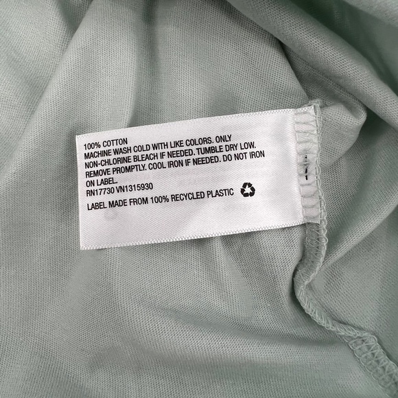 NWT Wild Fable Blue Long Sleeve Cropped Boxy T-Shirt Size X- Small Women's - Picture 7 of 8